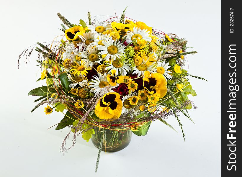 Beautiful flower arrangements for winter, spring, summer and autumn with colored backgrounds of red, purple and wintry white. Beautiful flower arrangements for winter, spring, summer and autumn with colored backgrounds of red, purple and wintry white