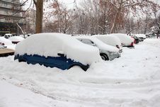 Cars Covered In Snow Royalty Free Stock Photos Cars Covered In Snow Royalty Free Stock Photos