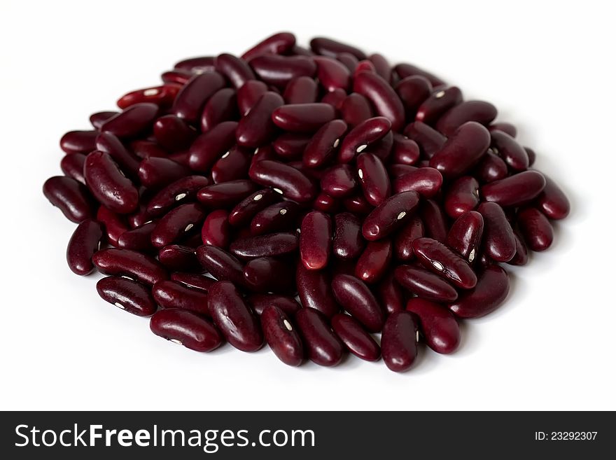Isolated delicious raw common beans