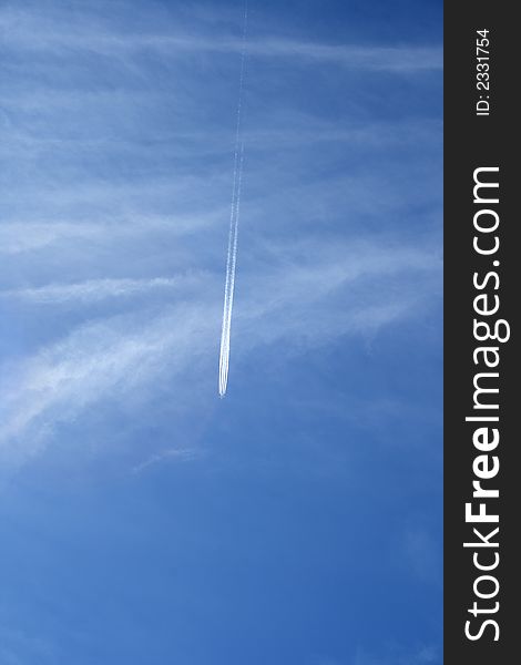 Jet Airplane Resambling Comet