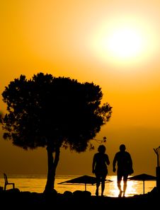Male And Female At Sunrise Stock Photography Male And Female At Sunrise Stock Photography