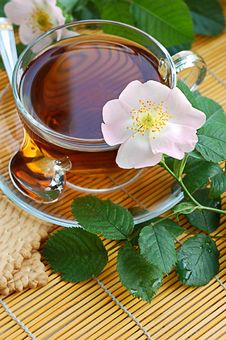 Tea With Dog-rose Blossom Royalty Free Stock Photos