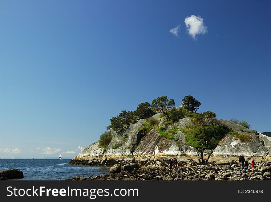 Island in whytecliff park, west vancouver