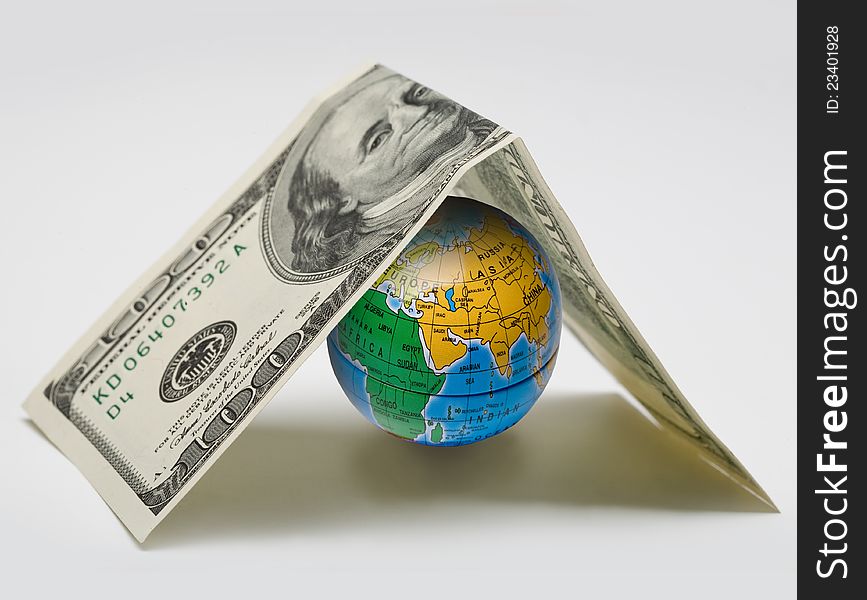 The world is spinning under the roof of the dollar