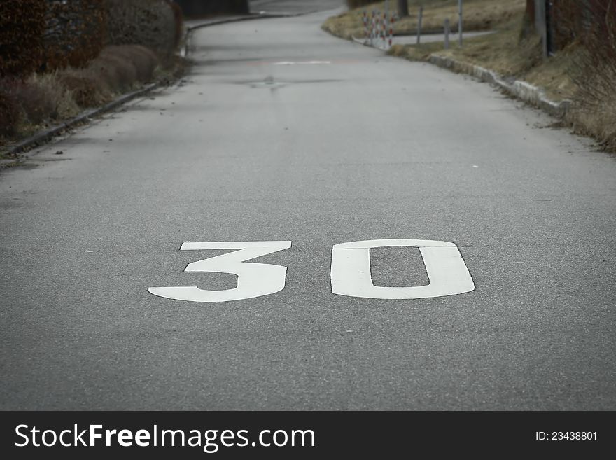 Road sign showing 30 km/h speed limit