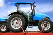 Tractor Royalty Free Stock Images Tractor Royalty Free Stock Images