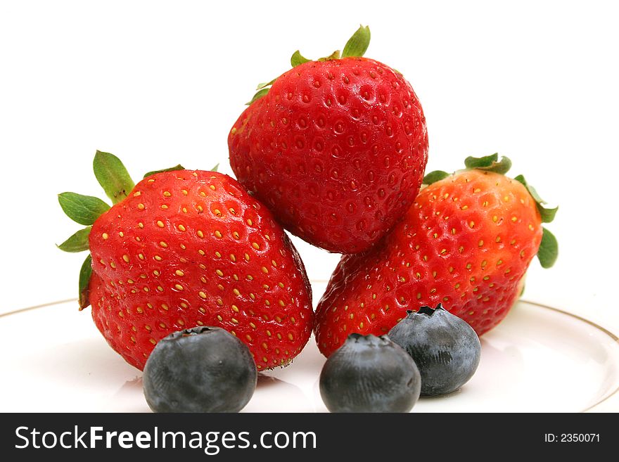 Picture of a strawberries & blueberries