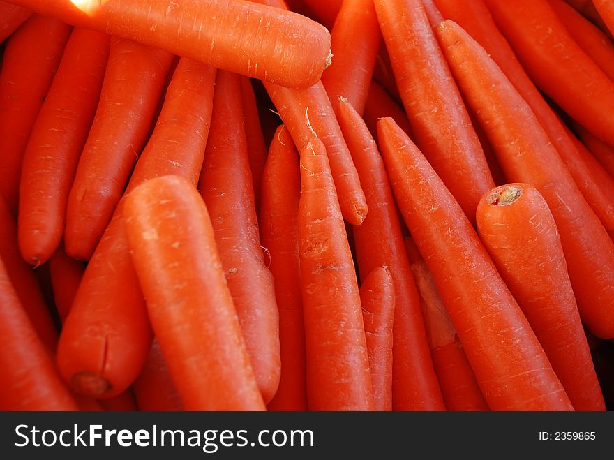 Red carrots selling at the market