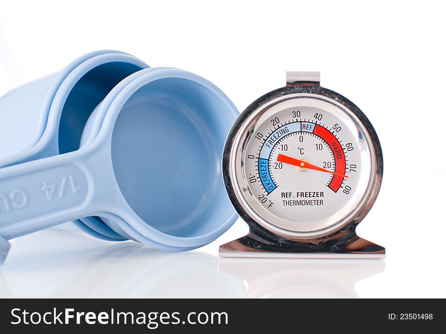 Thermometer for Cooking With Measuring Cups. Thermometer for Cooking With Measuring Cups