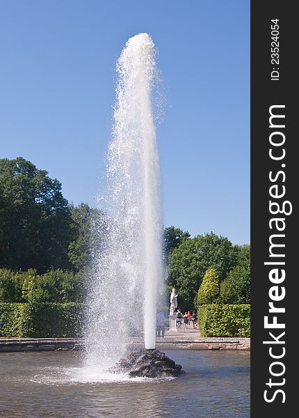 The fountain in the lower park of Peterhof, Russia