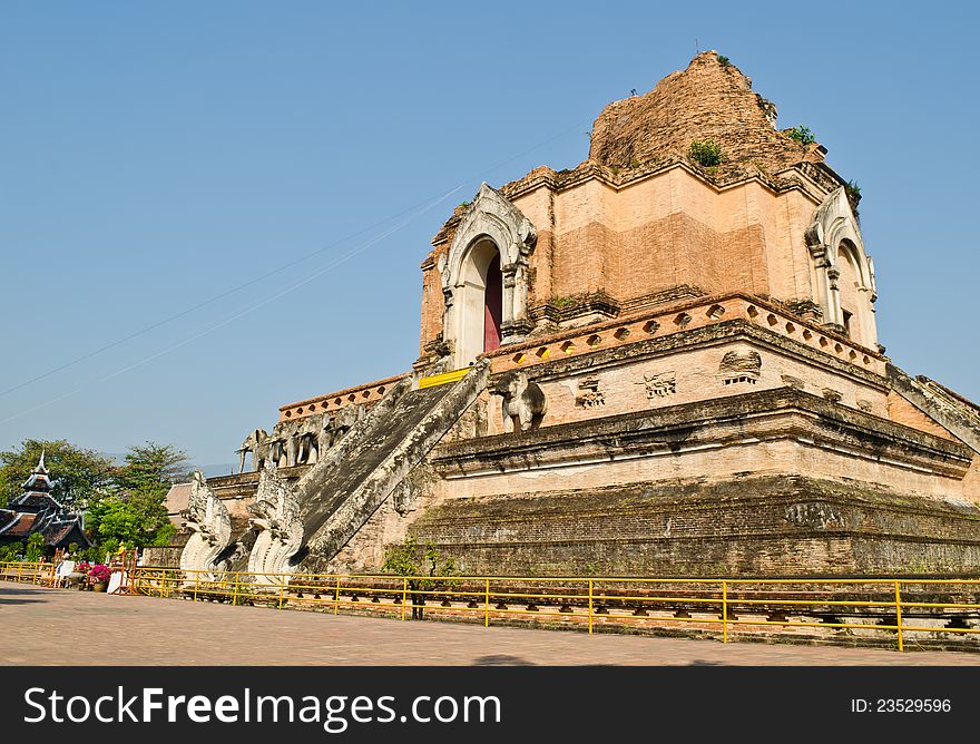 Ancient pagoda at Che di luang temple in Chaing Mai,Thailand