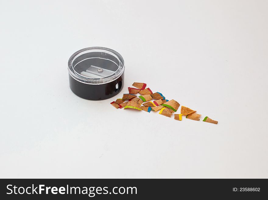 Pencil sharpener with shavings lying close