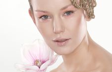 Beautiful Young Woman With Lily Flower Royalty Free Stock Photos Beautiful Young Woman With Lily Flower Royalty Free Stock Photos