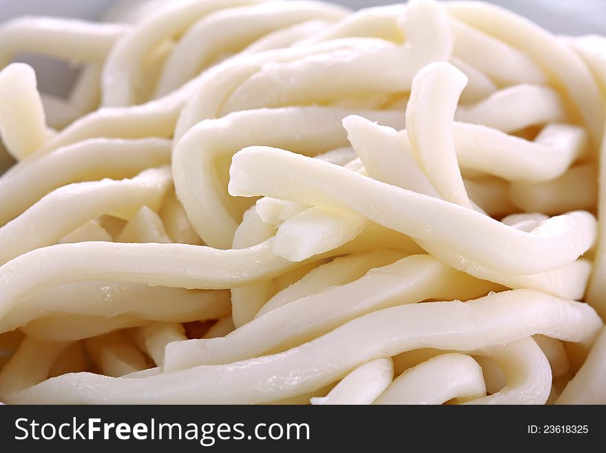 Closeup photography of fresh Japanese wheat-flour noodles - Udon