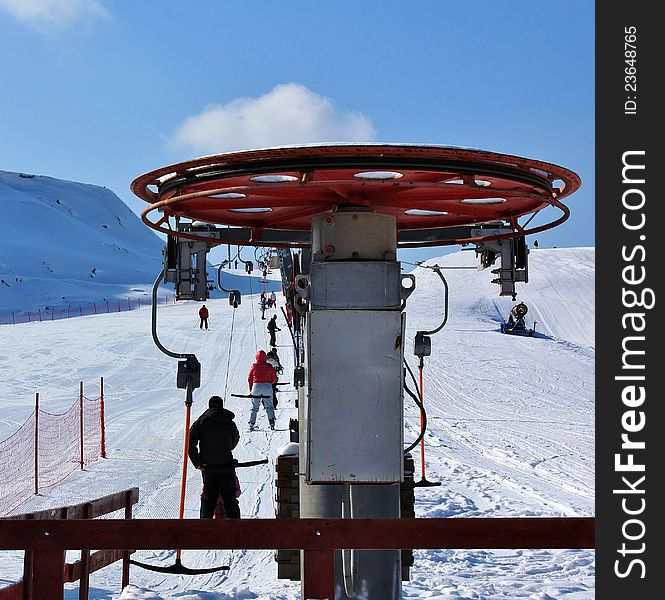 Electric drive for skiers lift with ropes and hooks. Electric drive for skiers lift with ropes and hooks