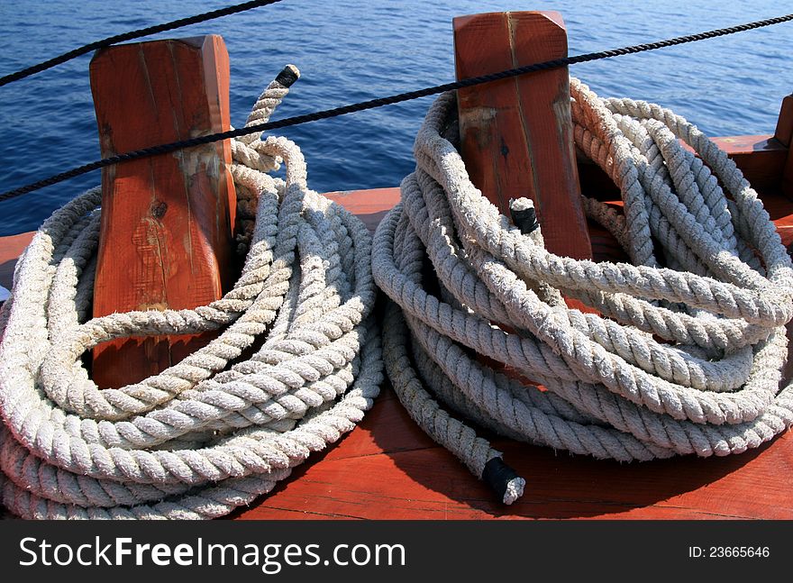 Detail of strong boat ropes
