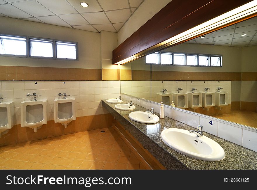 The Modern bathrooms are available