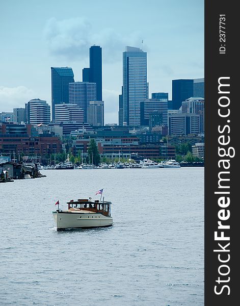 A power boat on Lake Union in Seattle, WA. A power boat on Lake Union in Seattle, WA