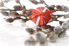Easter Egg With Catkins Royalty Free Stock Photo Easter Egg With Catkins Royalty Free Stock Photo