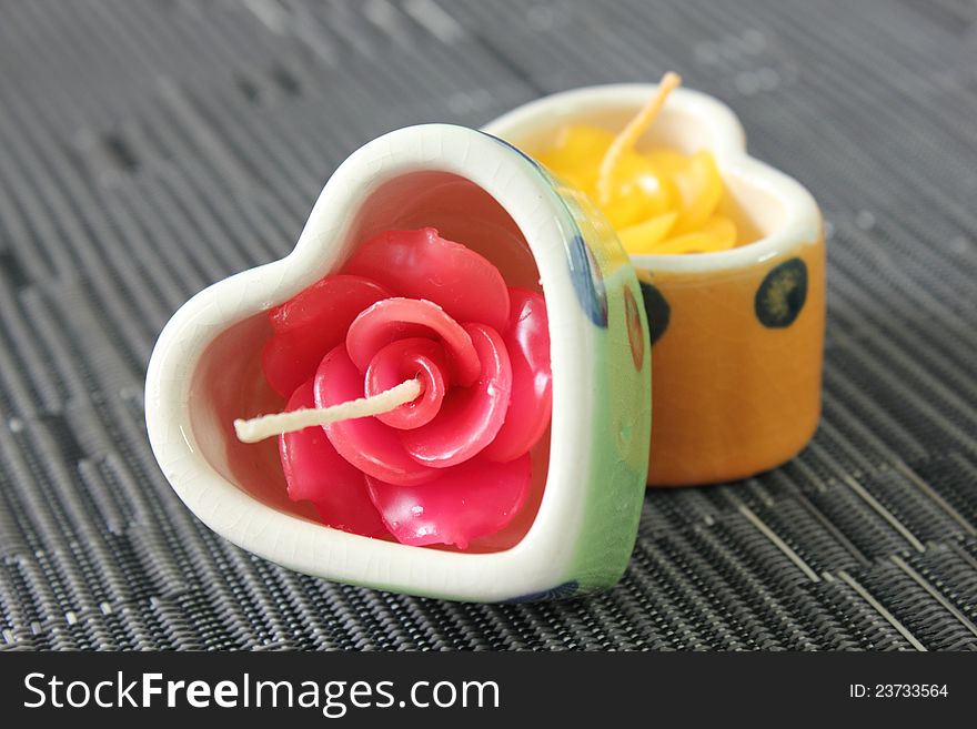 Rose Shape Candle in ceramic. Rose Shape Candle in ceramic