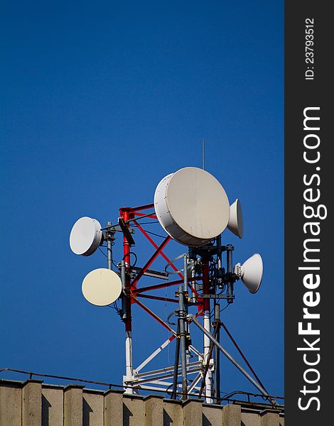 Telecommunication Antena