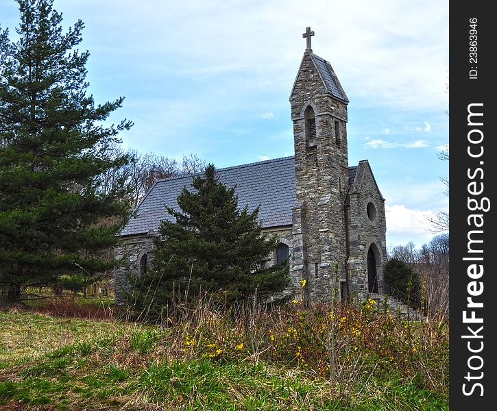 View of Dahlgren Chapel on South Mountain in Maryland