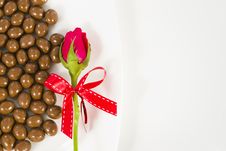 Chocolate And Rose In The Valentine S Day Royalty Free Stock Photos Chocolate And Rose In The Valentine S Day Royalty Free Stock Photos