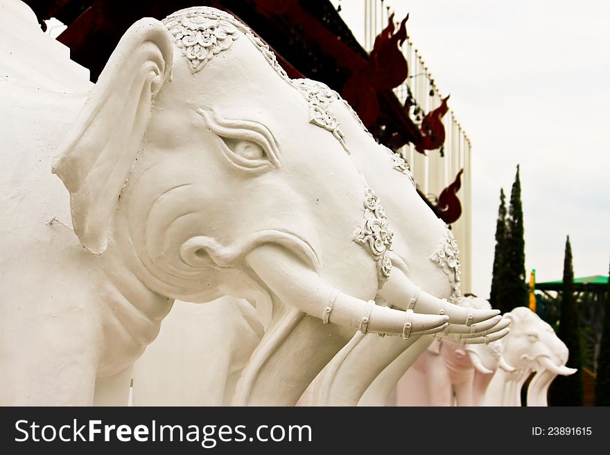 The sculpture of Thai white elephants