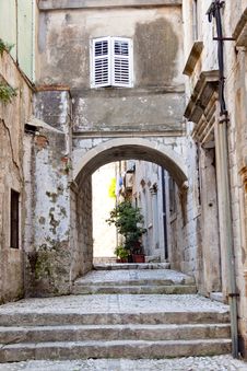 Narrow Alley In Dubrovnik Stock Images Narrow Alley In Dubrovnik Stock Images