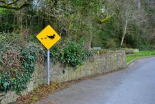 Duck Crossing Sign Royalty Free Stock Photos