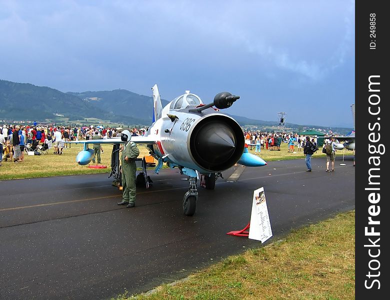 Romanian jet fighter
