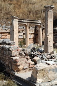 Piece Of Ancient Ruins In Ephesus Royalty Free Stock Photography Piece Of Ancient Ruins In Ephesus Royalty Free Stock Photography
