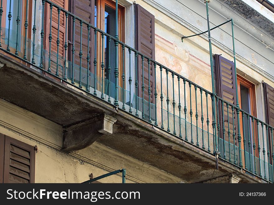 Old house with balconies in Menaggio (Como)