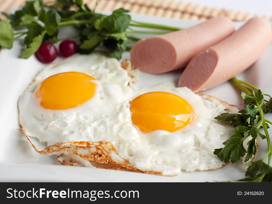 English Breakfast - Fried Eggs And Sausages