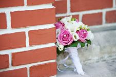 Wedding Bouquet Of Roses Royalty Free Stock Photography Wedding Bouquet Of Roses Royalty Free Stock Photography