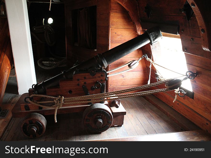 A ship's cannon on a replica ship in Jamestown Virgina. A ship's cannon on a replica ship in Jamestown Virgina