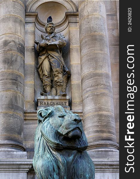 Architectural details with bronze lion sculpture - Hotel de Ville, Paris. Architectural details with bronze lion sculpture - Hotel de Ville, Paris