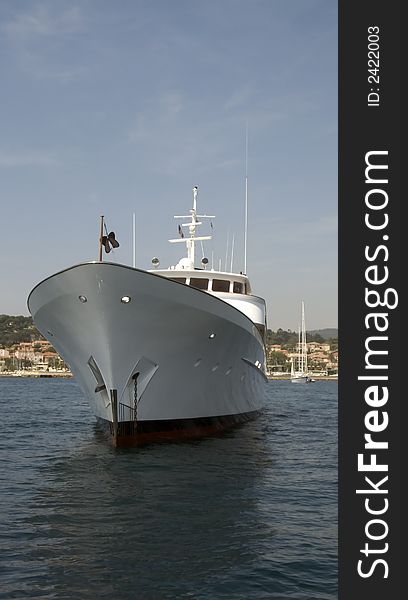 Motor yacht secret life view to the classic bow. Motor yacht secret life view to the classic bow