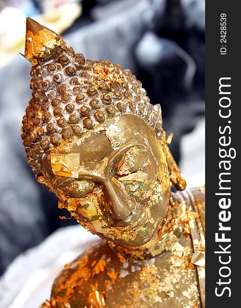 Gold Buddhist statue