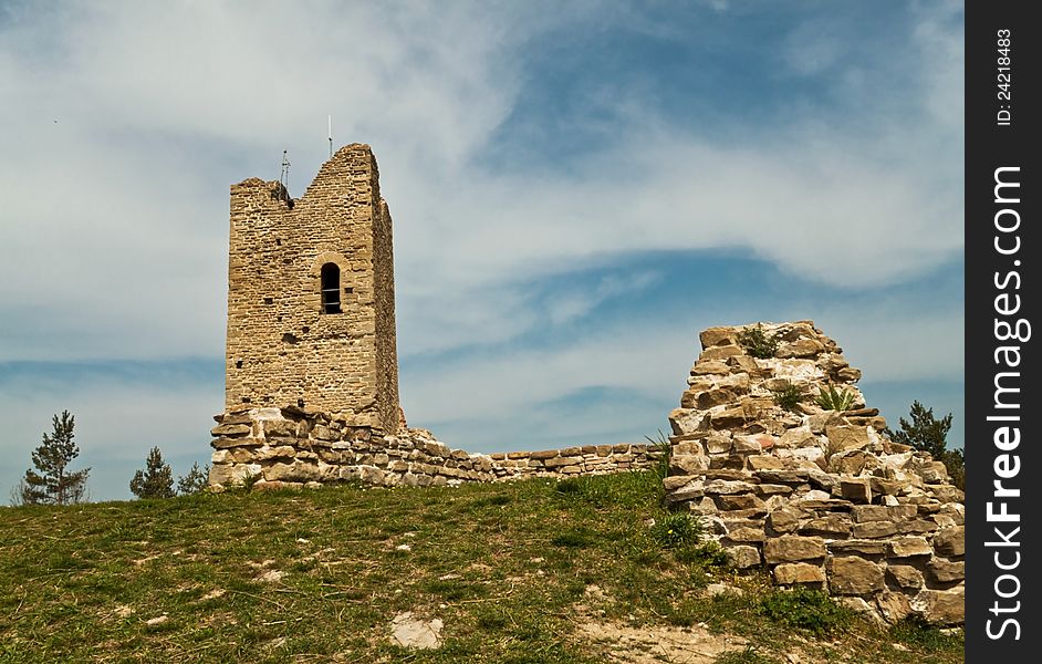 Ruined tower of Monte Battaglia
