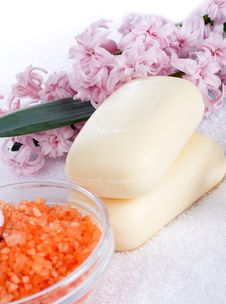 Soap And Aromatic Bath Salt Stock Photography Soap And Aromatic Bath Salt Stock Photography
