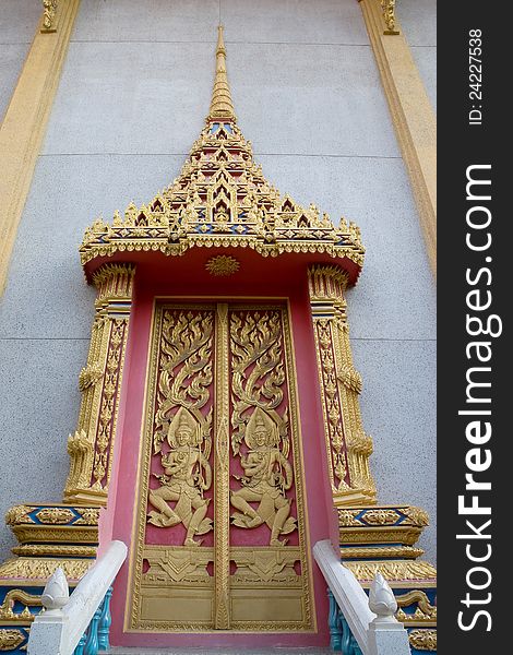 Decorate door at thai temple.