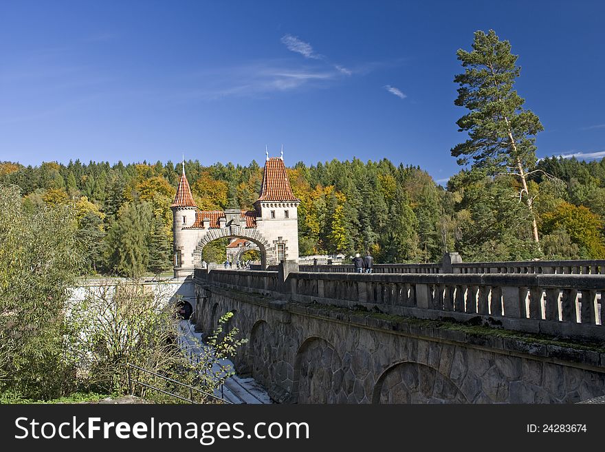 Picturesque autumn, historic dam les kralovstvi in bila tremesna, one of the oldest in the czech republic