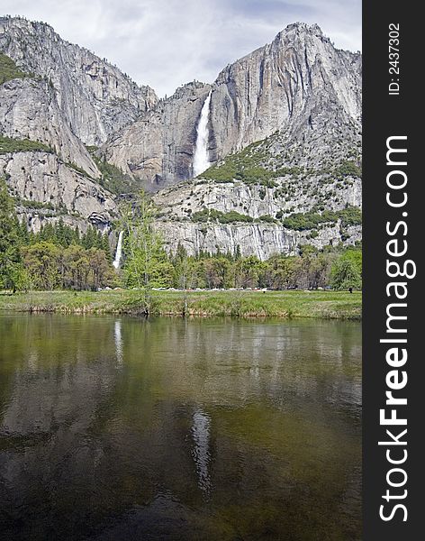 Upper and lower Yosemite falls