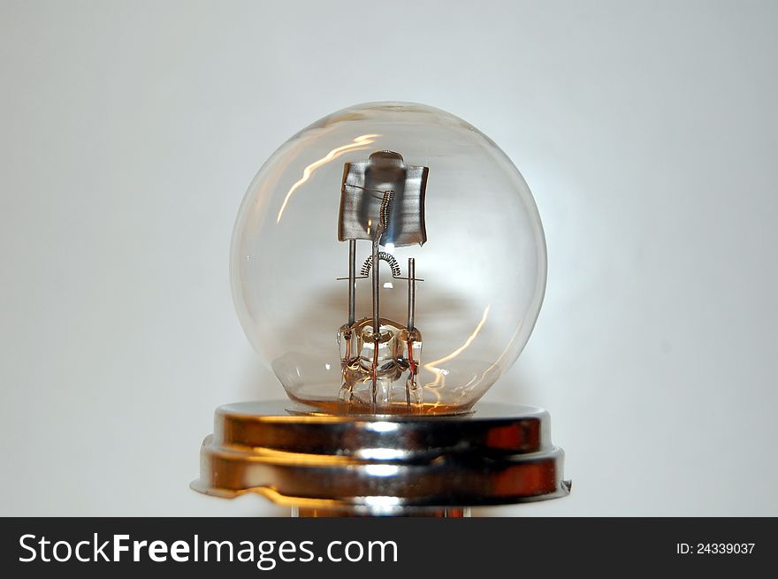 Vintage incandescent car lamp for headlights and low beam