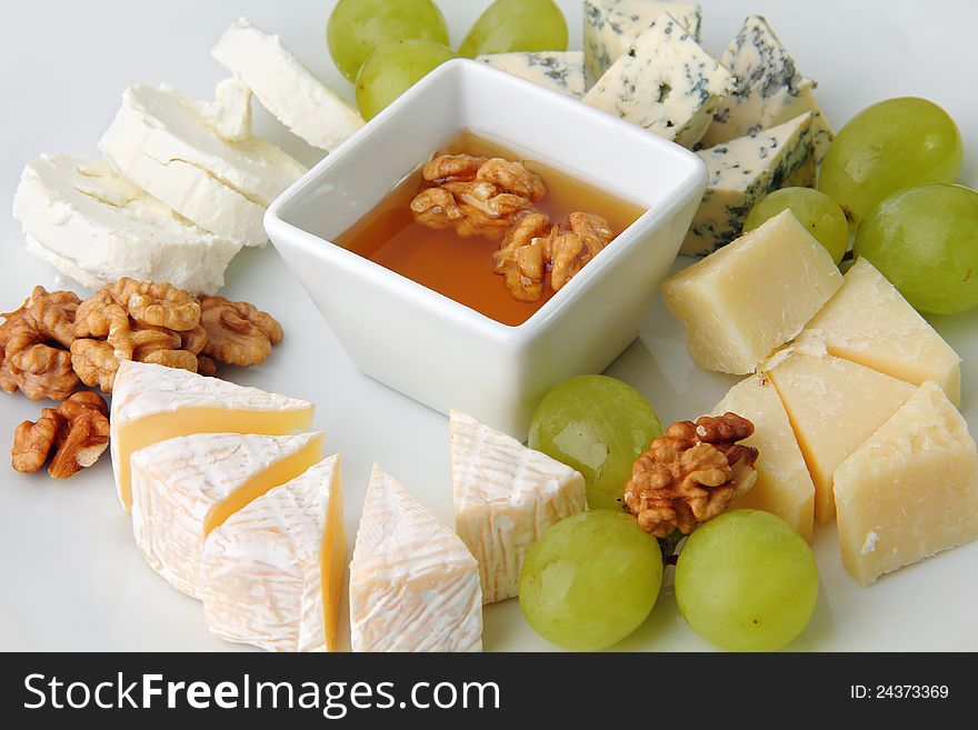 Cheese With Grapes