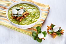 Green Broccoli Pea Soup Royalty Free Stock Photos Green Broccoli Pea Soup Royalty Free Stock Photos