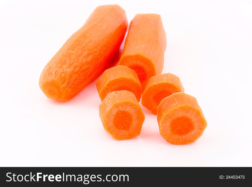 Sliced â€‹â€‹carrots on the white