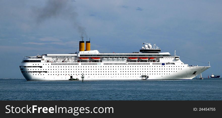 Moored cruise ship in the gulf of la spezia,italy