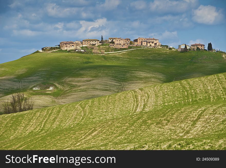 Rolling green hills near Siena, Tuscany. Rolling green hills near Siena, Tuscany